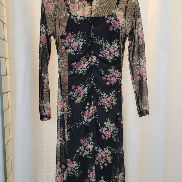 Sheer Floral Dress - Picture 4 of 4